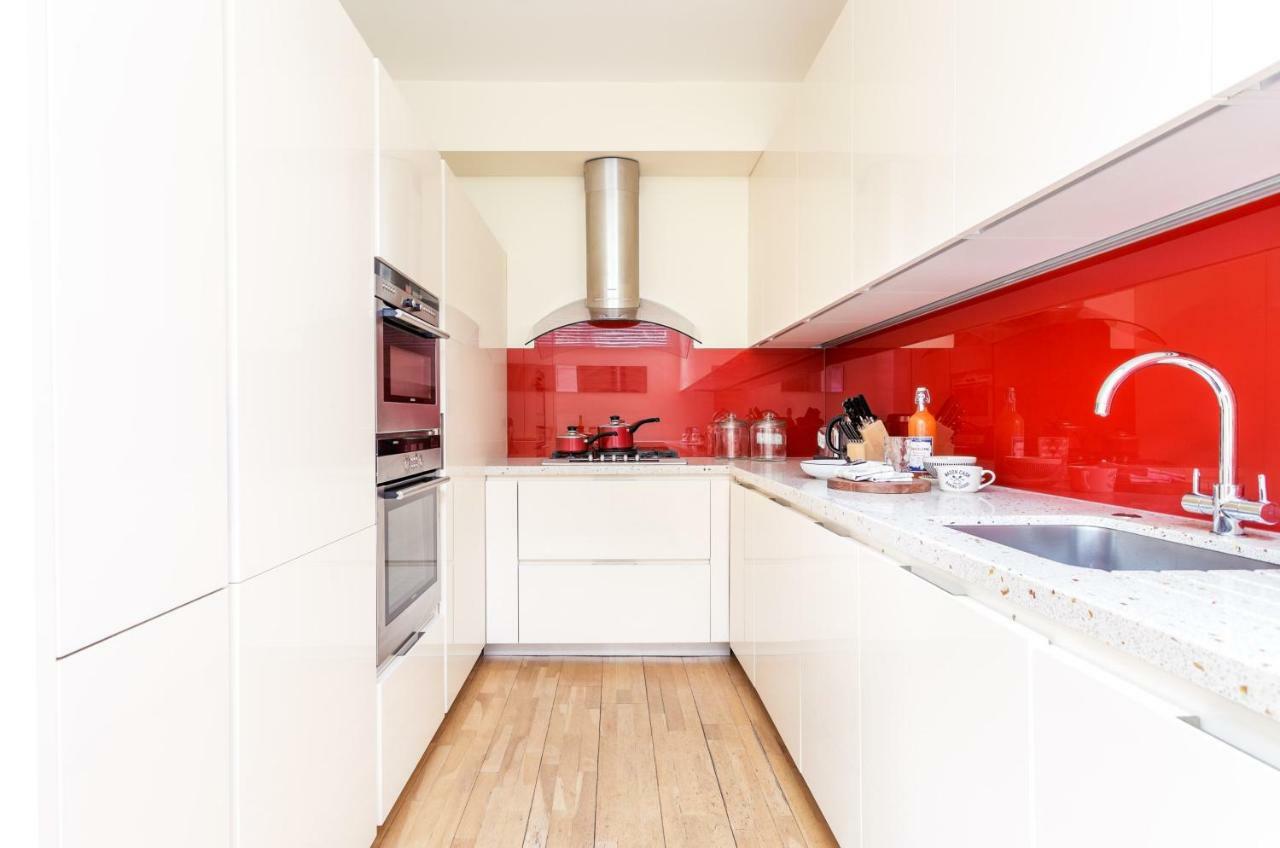 Apartamento Logan Mews By Lime Street Londres Exterior foto